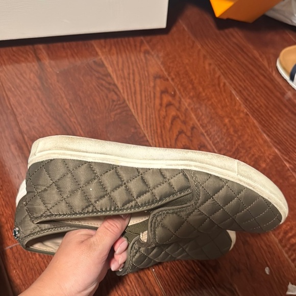 Steve Madden Quilted Olive Slip-On Shoes - Picture 3 of 5